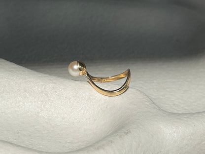 Vintage 14k Yellow Gold Pearl Geometric Sculptural Ring 80's/90's