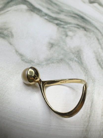 Vintage 14k Yellow Gold Pearl Geometric Sculptural Ring 80's/90's