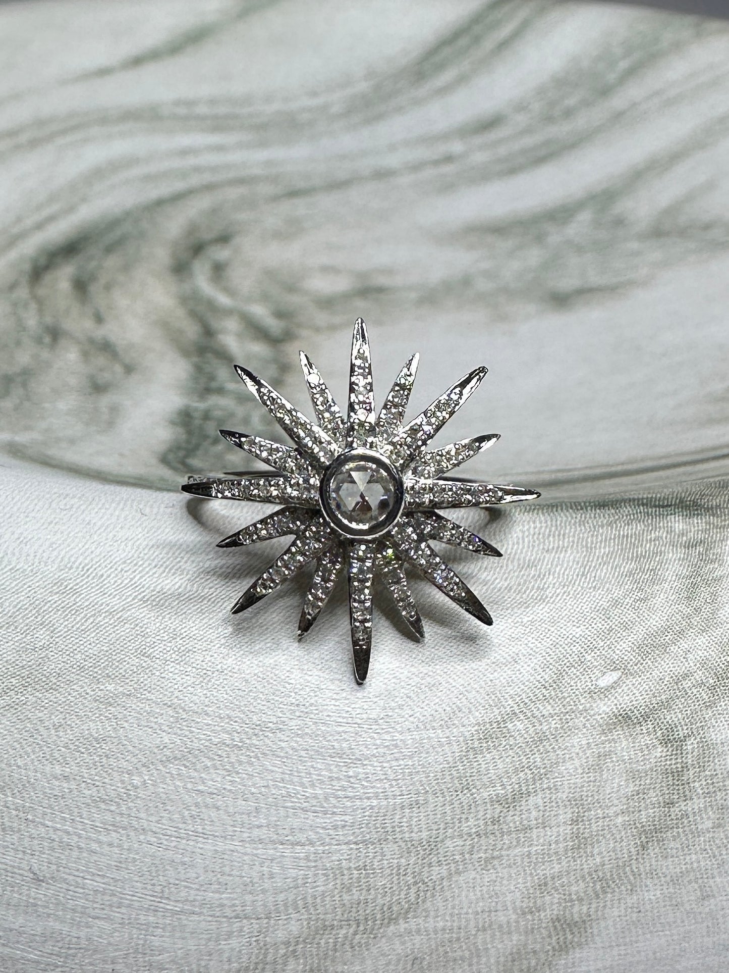 Diamond Celestial Starburst Ring Estate 14k White Gold Size 6.75 Star Jewelry