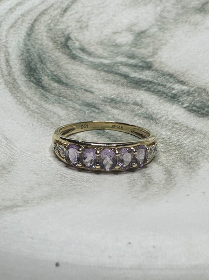 Amethyst Diamond 9k Yellow Gold Band Estate Contemporary Ring Size 7 1/2