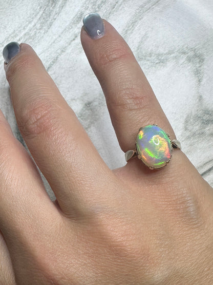 5.65ct Ethiopian Opal Cocktail Ring 14k Yellow Gold Size 6.5 1960's Vintage