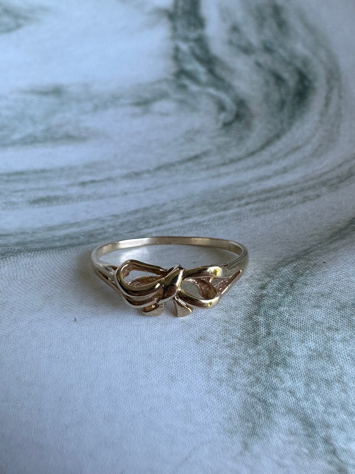 Vintage 9k Yellow Gold Ribbon Bow Ring Estate Size 7 3/4