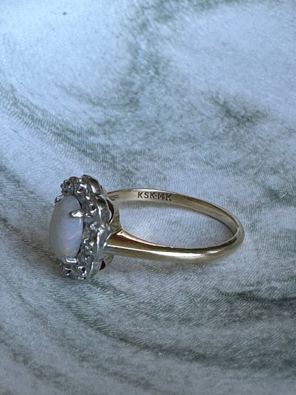 14k Yellow Gold Diamond Opal Ring Sz 6.5 Vintage Estate Oval