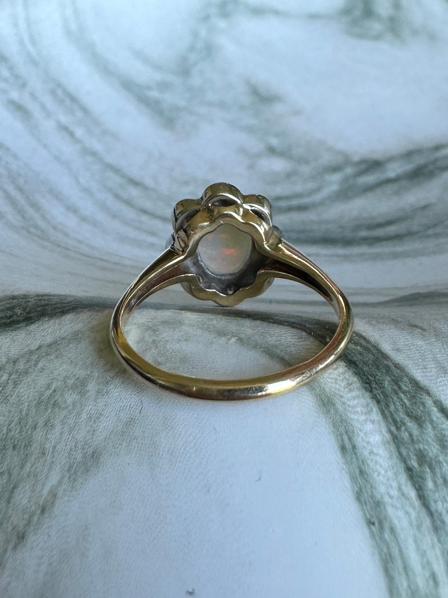 14k Yellow Gold Diamond Opal Ring Sz 6.5 Vintage Estate Oval