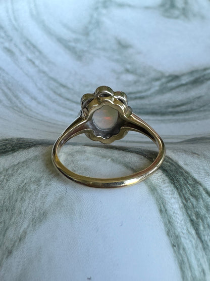 14k Yellow Gold Diamond Opal Ring Sz 6.5 Vintage Estate Oval