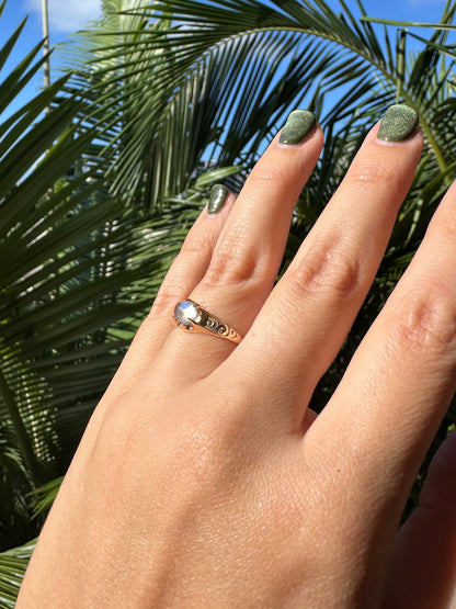 Vintage Moonstone 10k Yellow Gold Etched Ring Cabochon