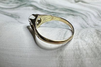 Vintage Moonstone 10k Yellow Gold Etched Ring Cabochon